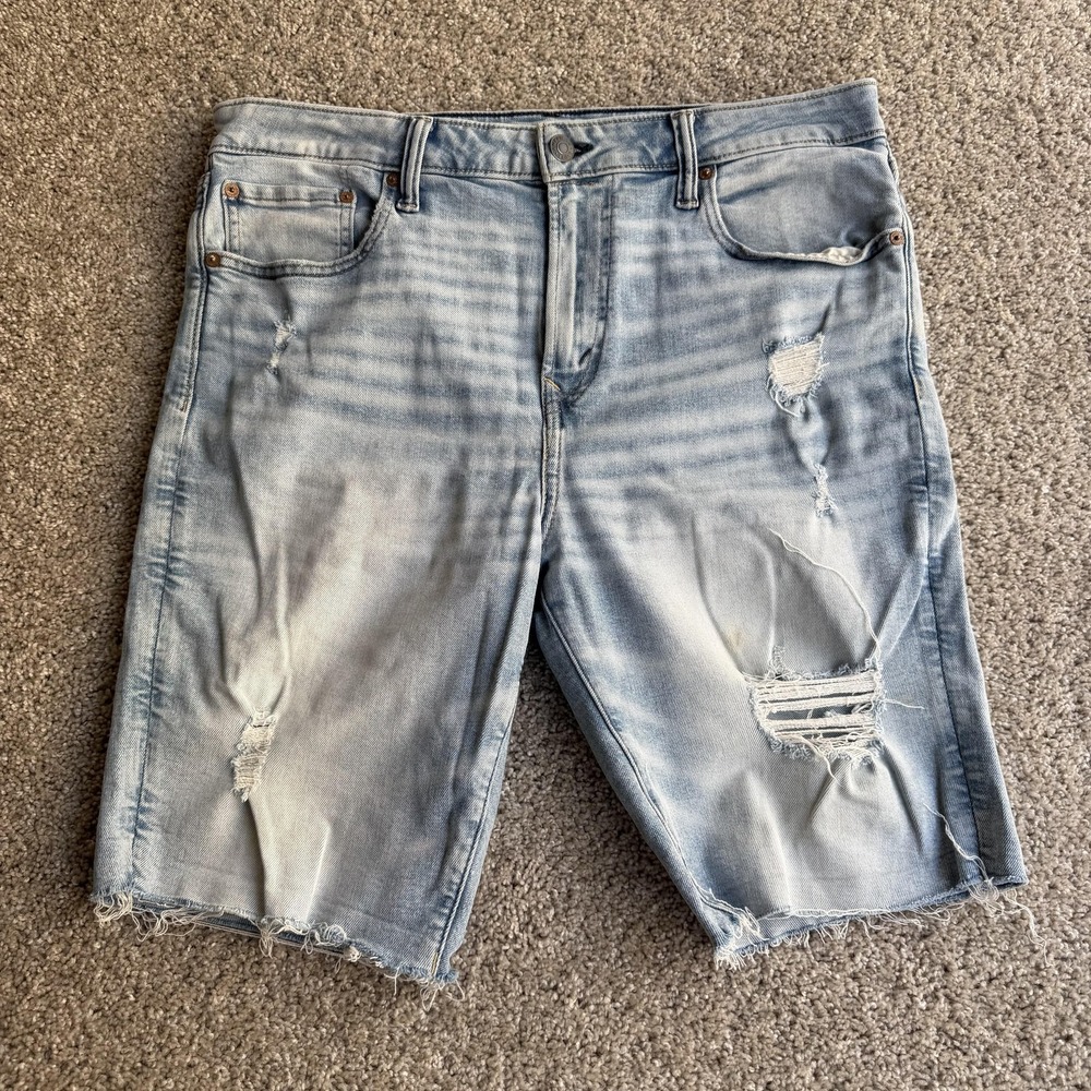 American Eagle Outfitters Denim Shorts Mens 36 Blue AirFlex Distressed Bermuda